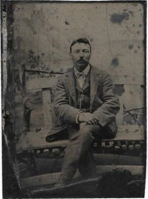 Honoras Father